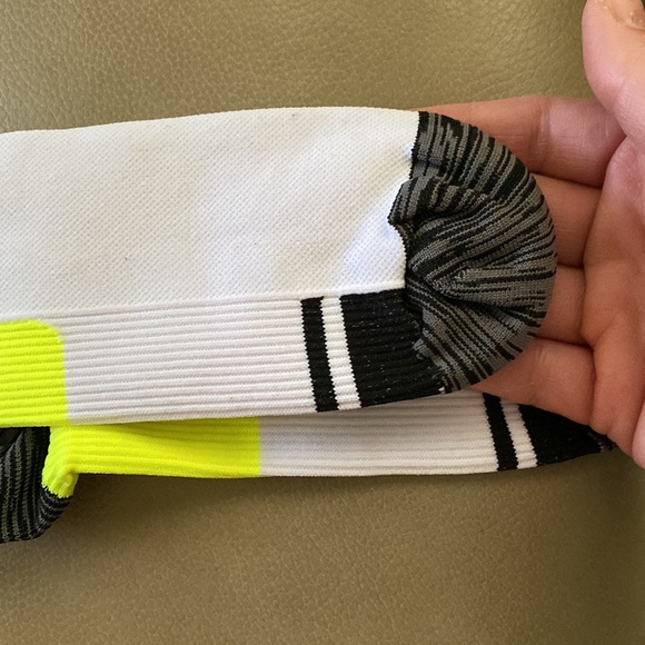 Compress Socks - Picture 7 of 10